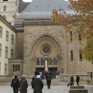 Vista da Catedral do Luxemburgo.