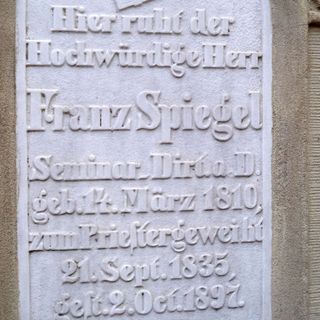 The grave of Franz Spiegel.